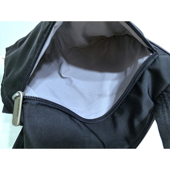 Travelon Classic Antitheft Crossbody Bag Black Messenger Carry On Pack Sling - Picture 6 of 10